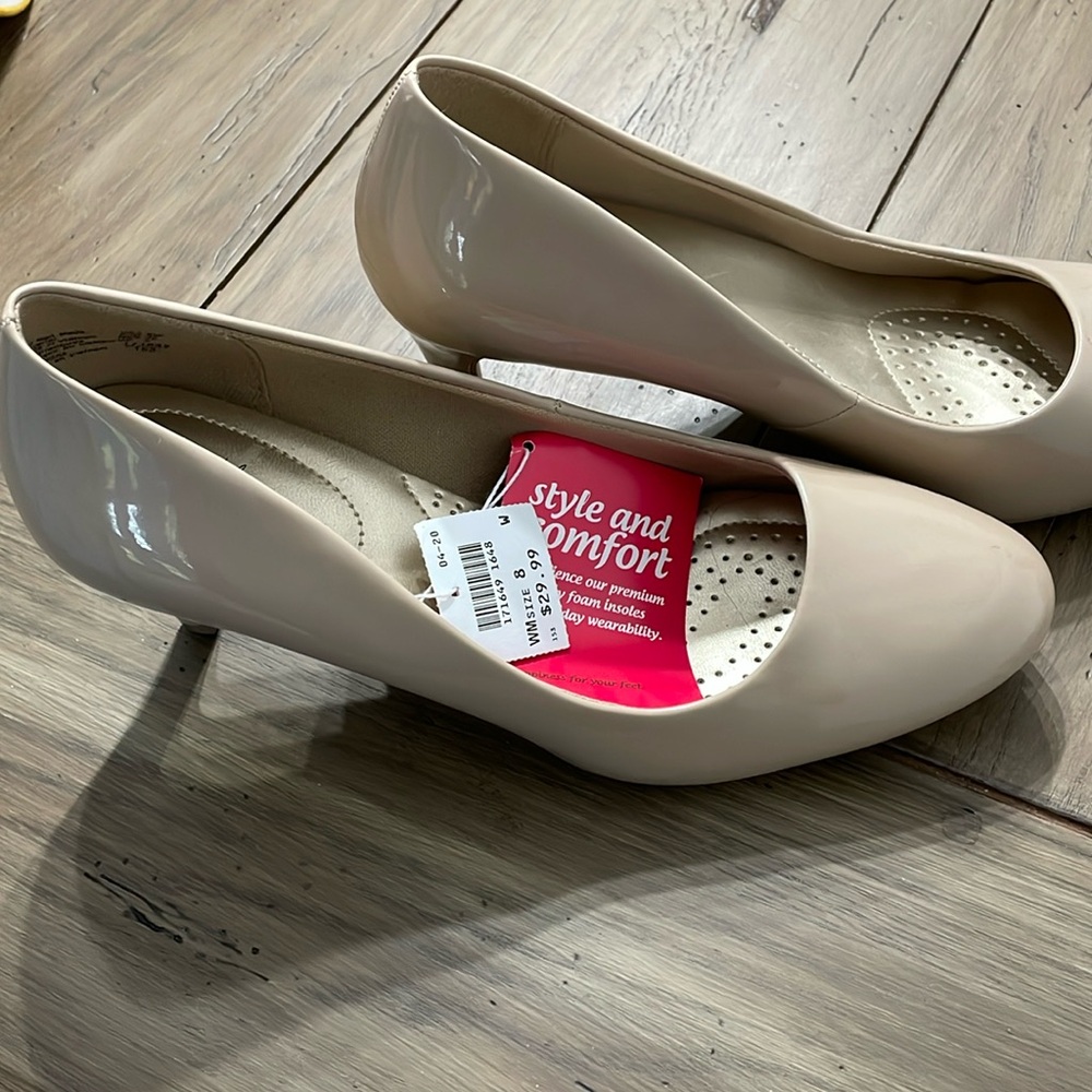 Nude heels